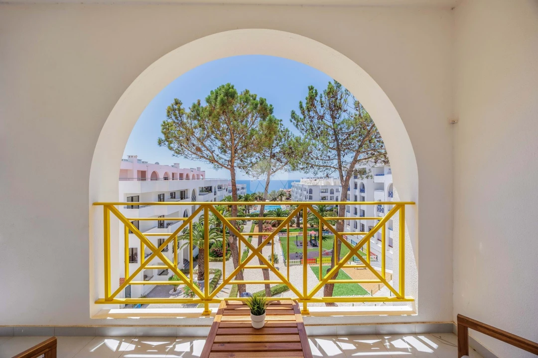 Apartamento T1 para Arrendamento férias em Porches Foto 38