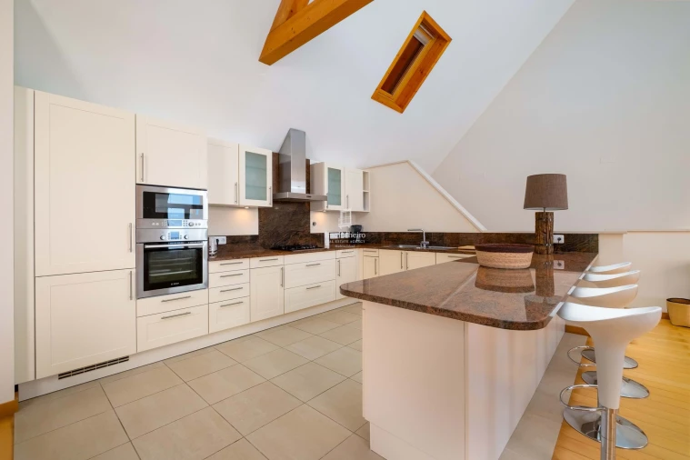 Apartamento T3 para Venda em São Gonçalo Foto 8