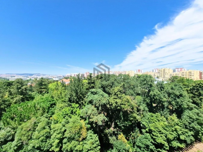 Apartamento T3 para Venda em Carnide Foto 16