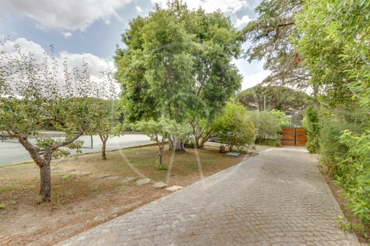 Moradia T5 para Venda em São João das Lampas e Terrugem Foto 46
