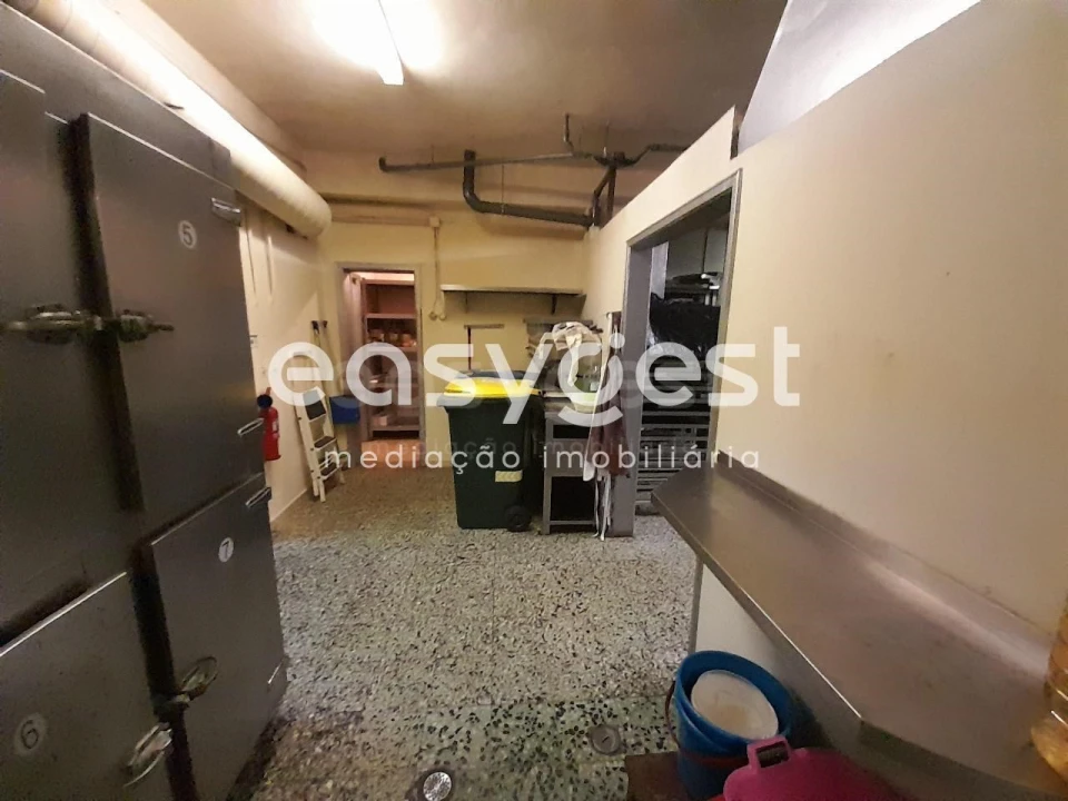 Negócio para Venda em Alvalade Foto 14