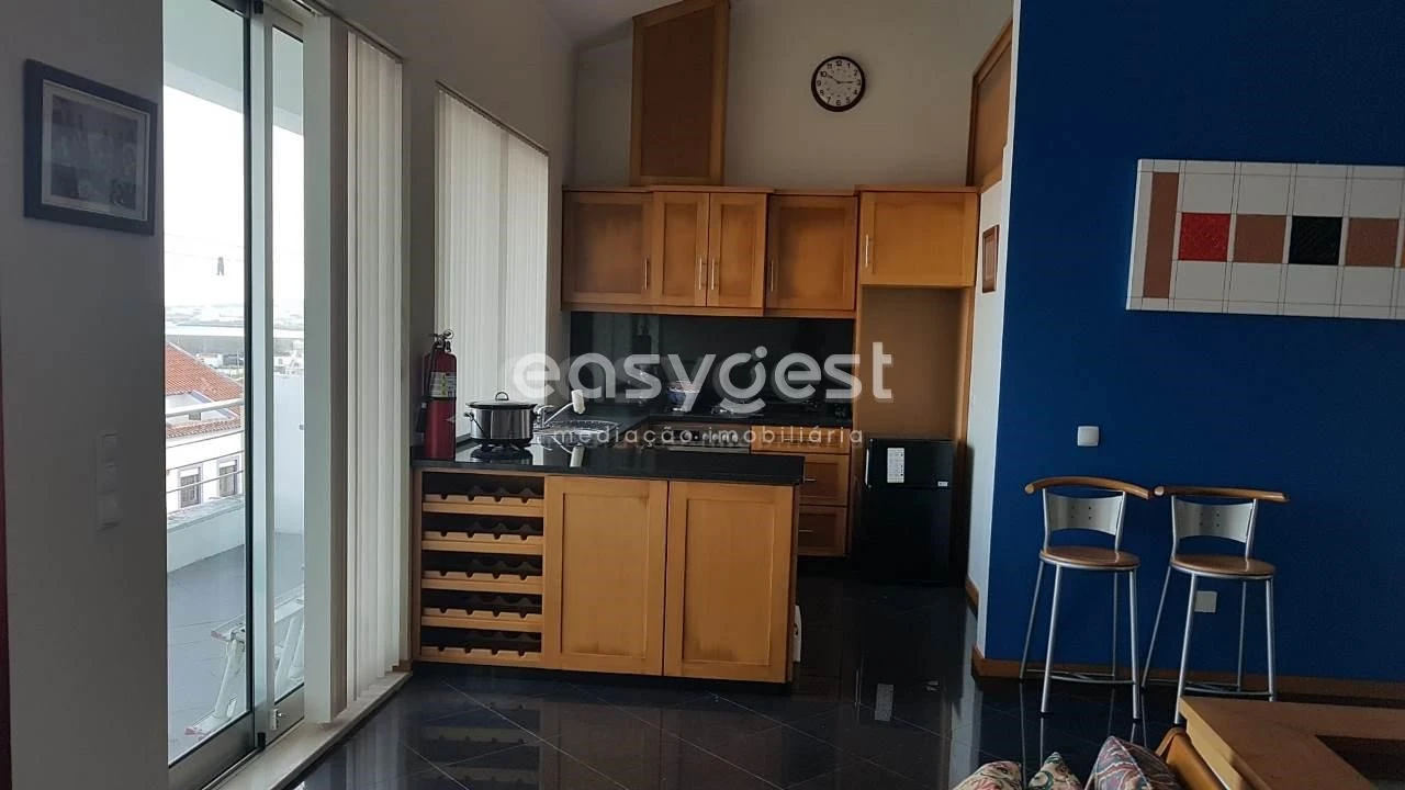 Prédio para Venda em Praia da Vitoria (Santa Cruz) Foto 20