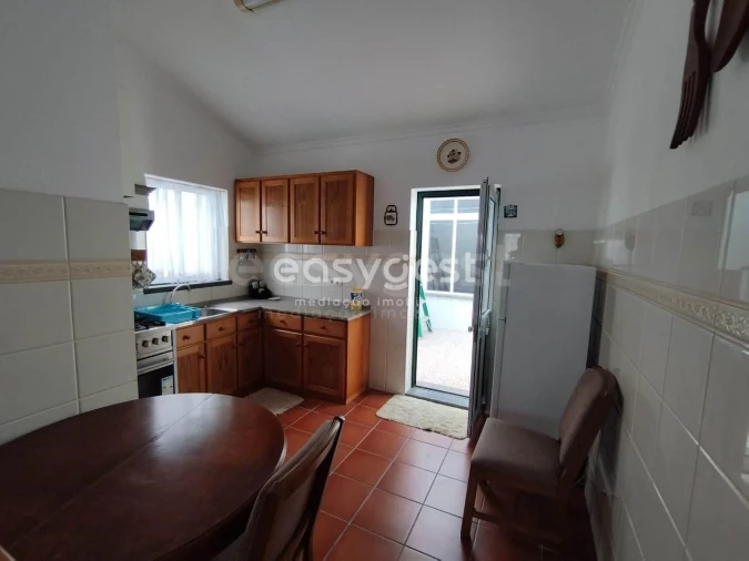 Prédio para Venda em Praia da Vitoria (Santa Cruz) Foto 10