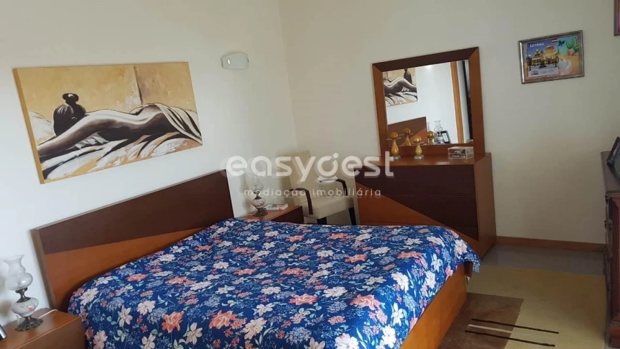 Prédio para Venda em Praia da Vitoria (Santa Cruz) Foto 23