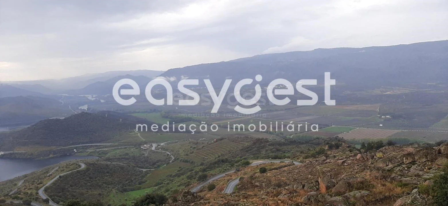 Moradia T2 para Venda em Castedo Foto 10