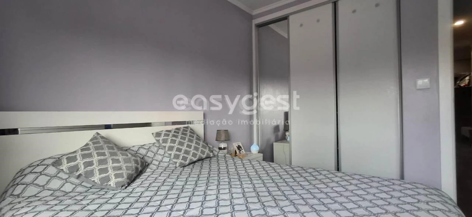 Apartamento T3 para Venda em Queluz e Belas Foto 8