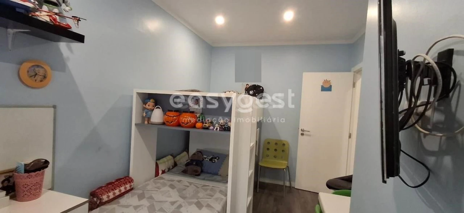 Apartamento T3 para Venda em Queluz e Belas Foto 14