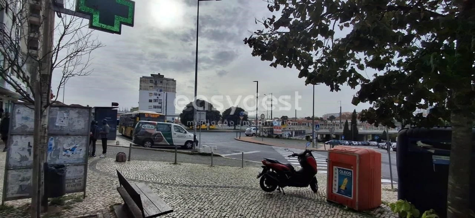 Apartamento T3 para Venda em Queluz e Belas Foto 18