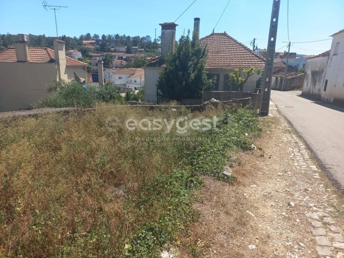 Moradia T3 para Venda em Minde Foto 5