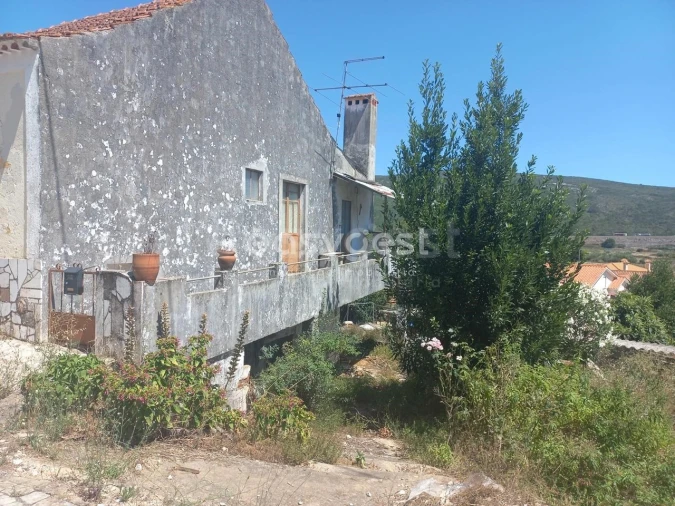 Moradia T3 para Venda em Minde Foto 7