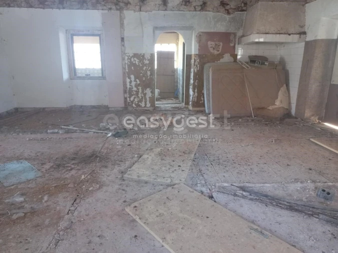 Moradia T3 para Venda em Minde Foto 2