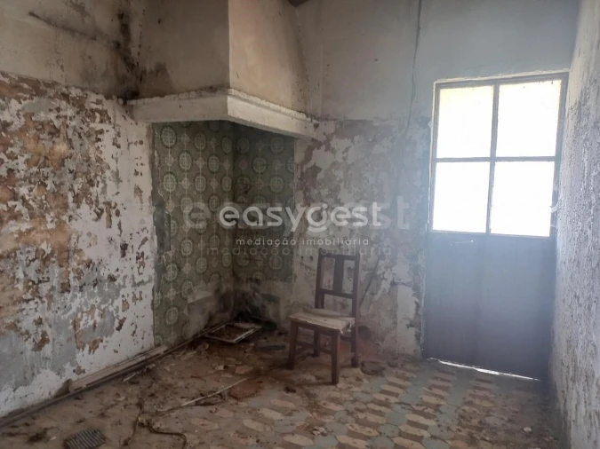 Moradia T3 para Venda em Minde Foto 11