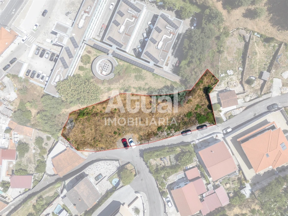 Terreno para Venda em Caldas de Vizela (São Miguel e São João) Foto 1