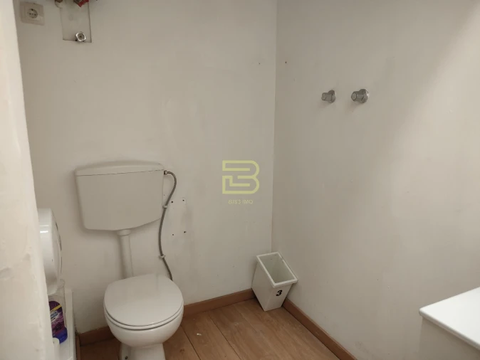 Loja para Venda em Baguim do Monte (Rio Tinto) Foto 14