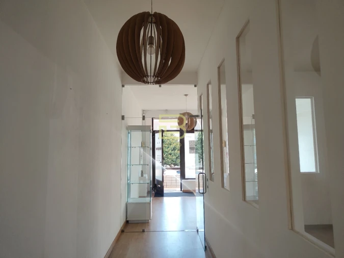 Loja para Venda em Baguim do Monte (Rio Tinto) Foto 6