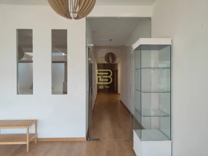 Loja para Venda em Baguim do Monte (Rio Tinto) Foto 3