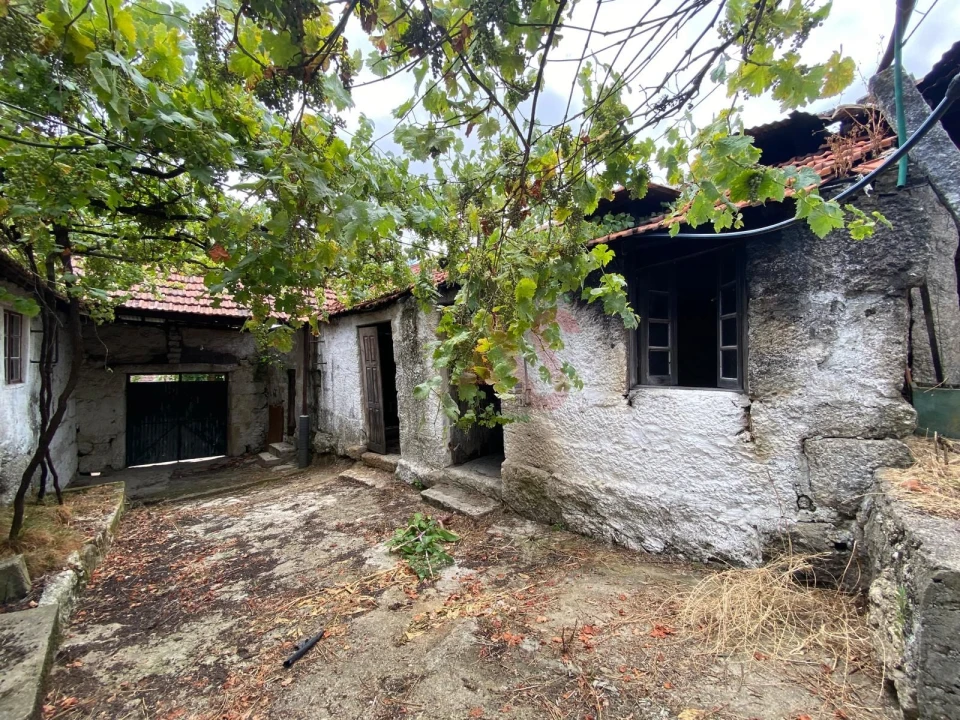 Moradia T3 para Venda em Silvares, Pias, Nogueira e Alvarenga Foto 13