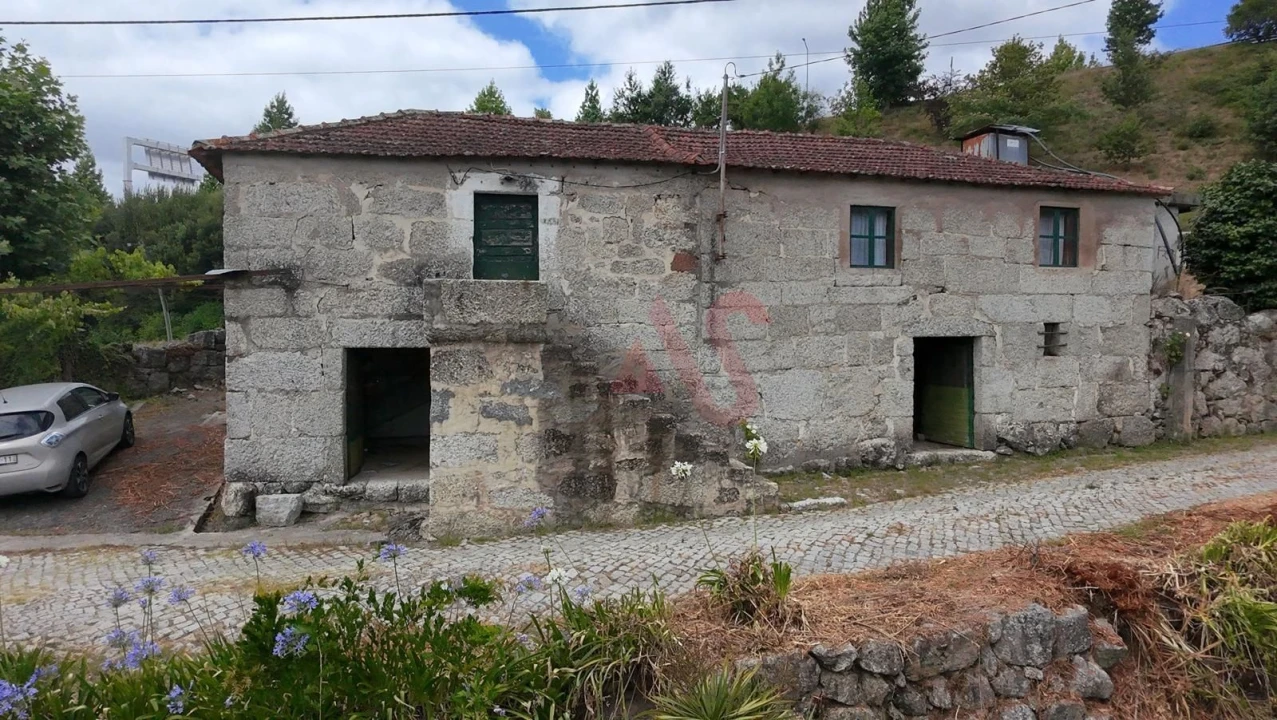 Moradia T3 para Venda em Silvares, Pias, Nogueira e Alvarenga Foto 1
