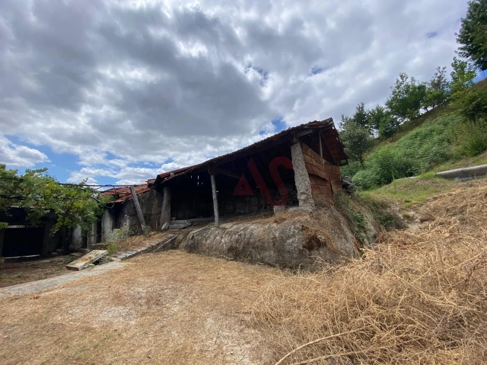 Moradia T3 para Venda em Silvares, Pias, Nogueira e Alvarenga Foto 17