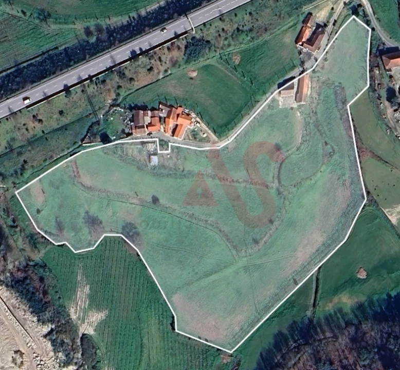 Quinta T6 para Venda em Silvares, Pias, Nogueira e Alvarenga Foto 1