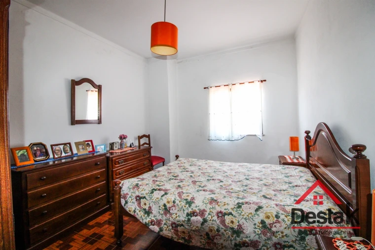 Moradia T2 para Venda em Sul Foto 16