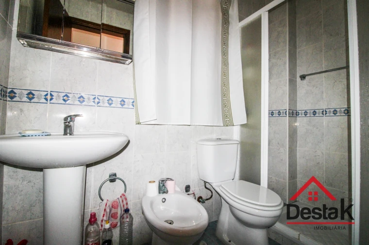 Moradia T2 para Venda em Sul Foto 12