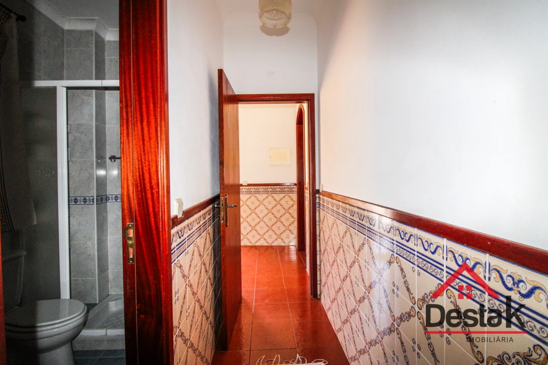 Moradia T2 para Venda em Sul Foto 9