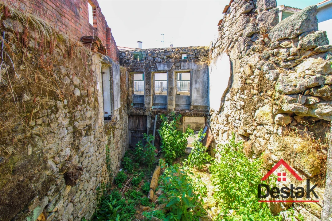 Moradia T0 para Venda em Couto de Baixo e Couto de Cima Foto 6