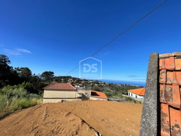 Moradia T4 para Venda em Prazeres