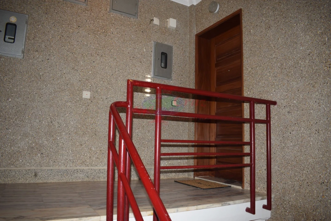 Apartamento T4 para Venda em Santa Clara e Castelo Viegas Foto 7