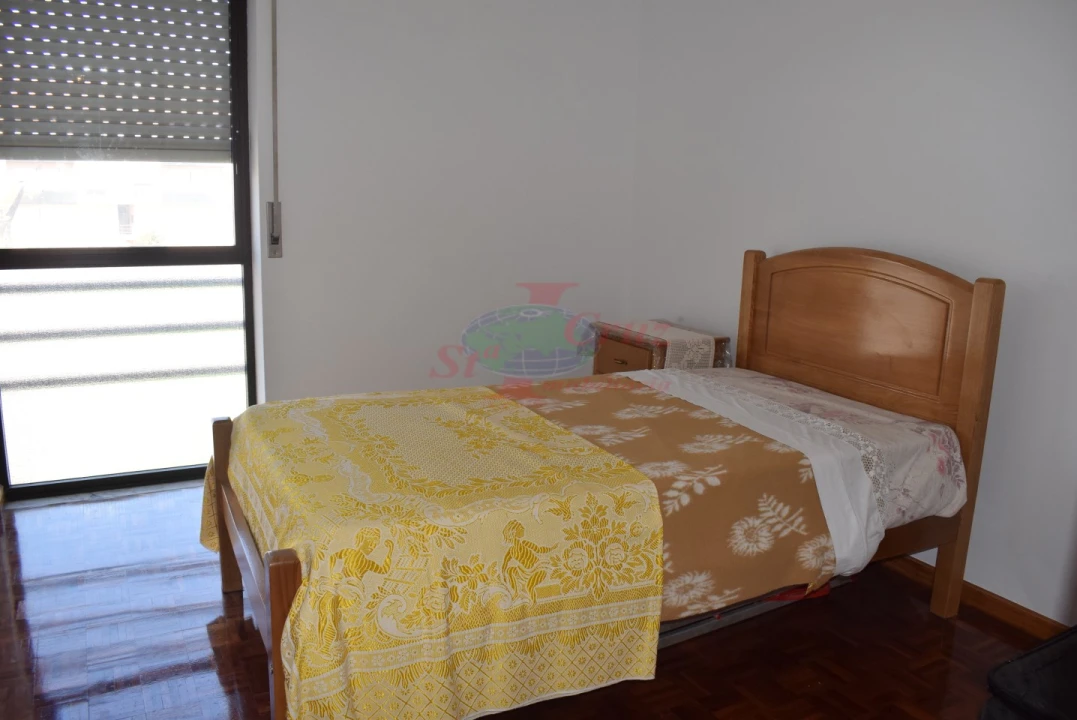 Apartamento T4 para Venda em Santa Clara e Castelo Viegas Foto 26