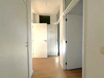 Apartamento T2 para Venda em Lordelo do Ouro e Massarelos