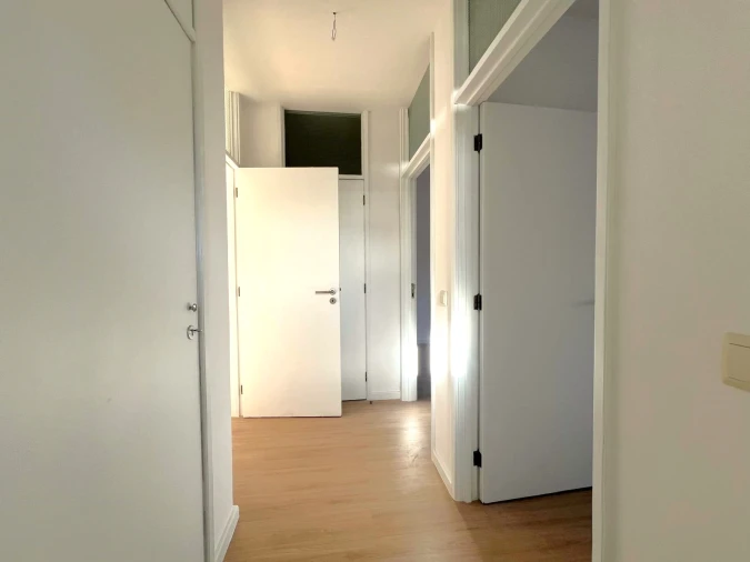 Apartamento T2 para Venda em Lordelo do Ouro e Massarelos Foto 25