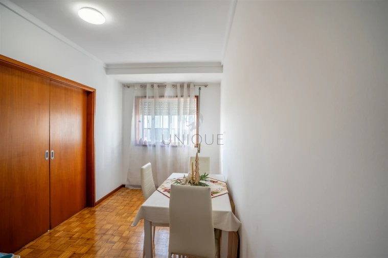 Apartamento T5 para Venda em Vagos e Santo António Foto 19