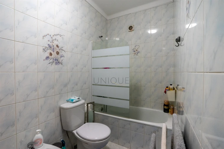 Apartamento T5 para Venda em Vagos e Santo António Foto 27