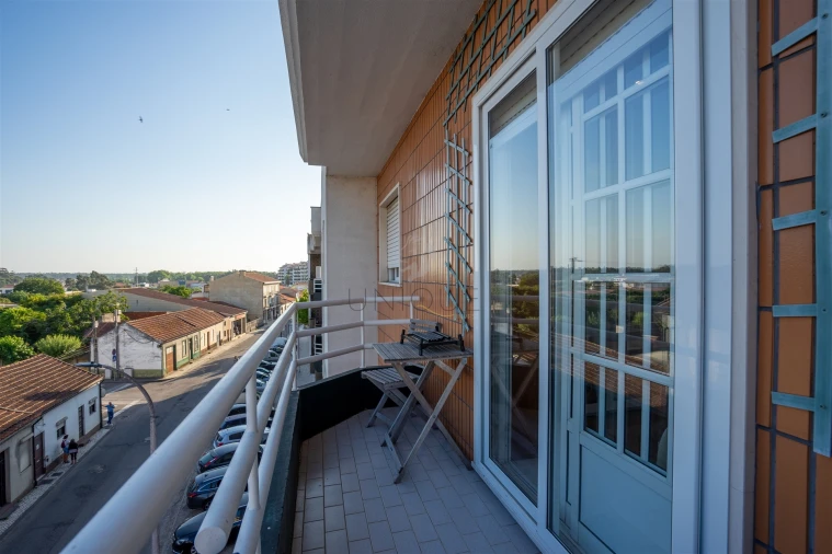 Apartamento T5 para Venda em Vagos e Santo António Foto 17