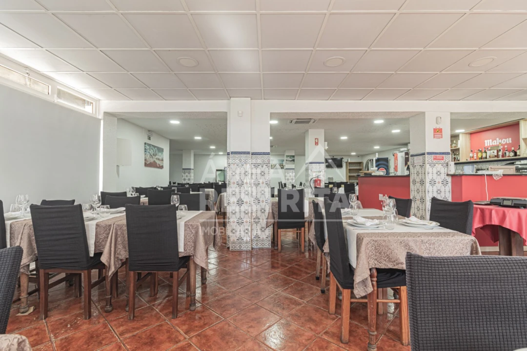 Negócio para Venda em Costa da Caparica Foto 1