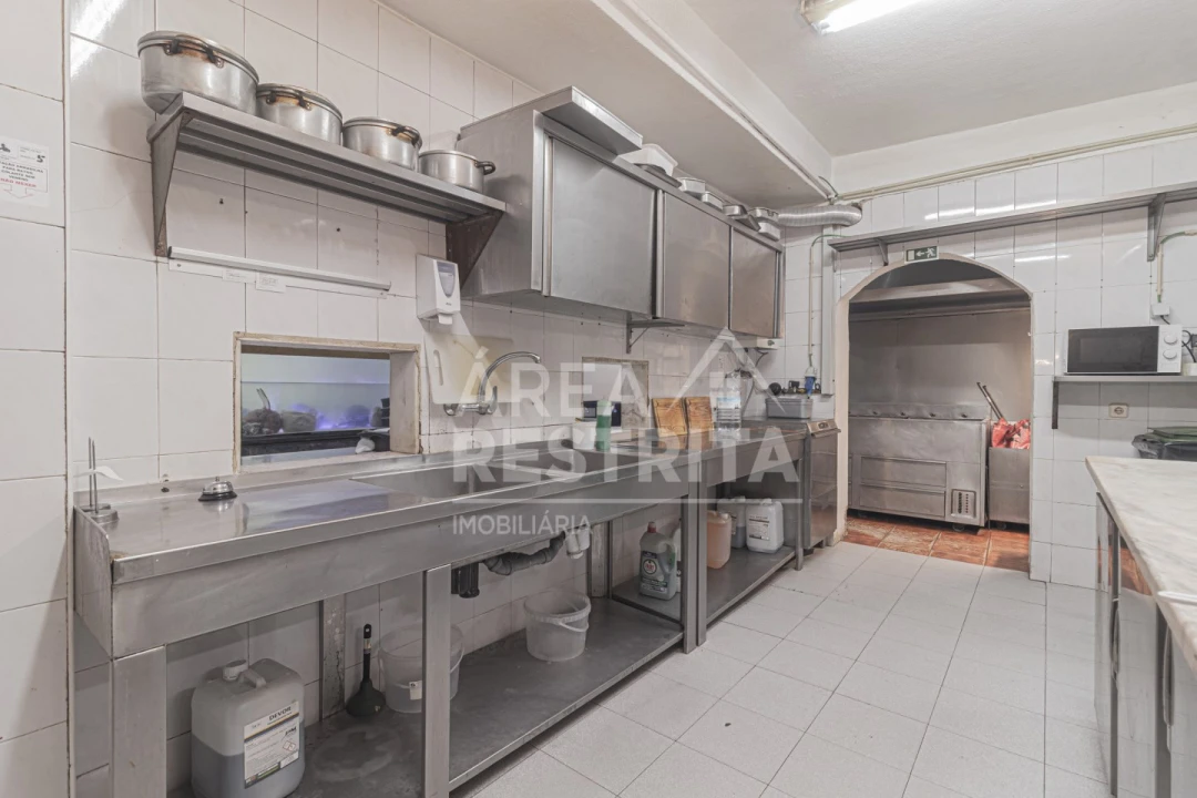 Negócio para Venda em Costa da Caparica Foto 19