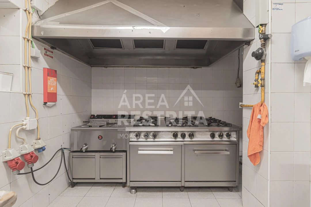 Negócio para Venda em Costa da Caparica Foto 23