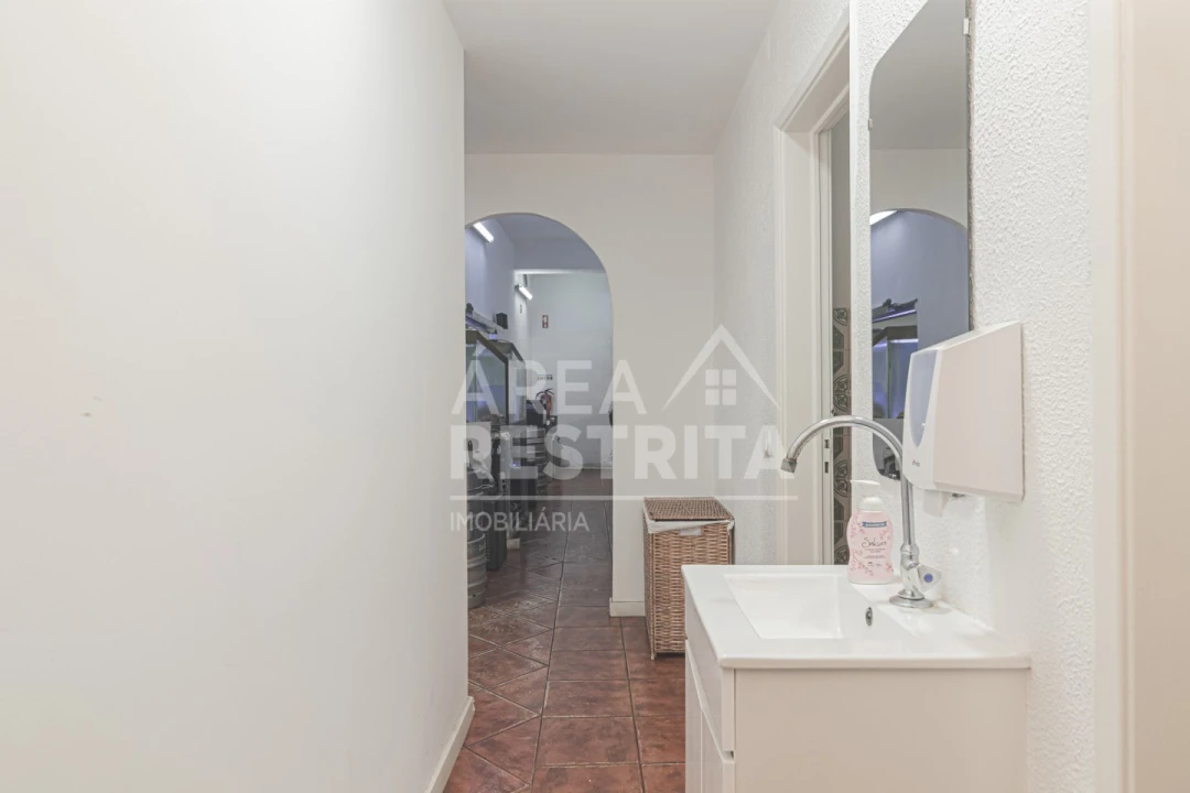 Negócio para Venda em Costa da Caparica Foto 33