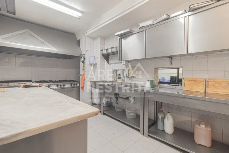 Negócio para Venda em Costa da Caparica Foto 21