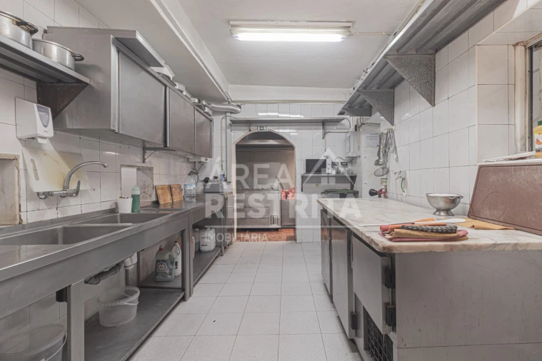 Negócio para Venda em Costa da Caparica Foto 22