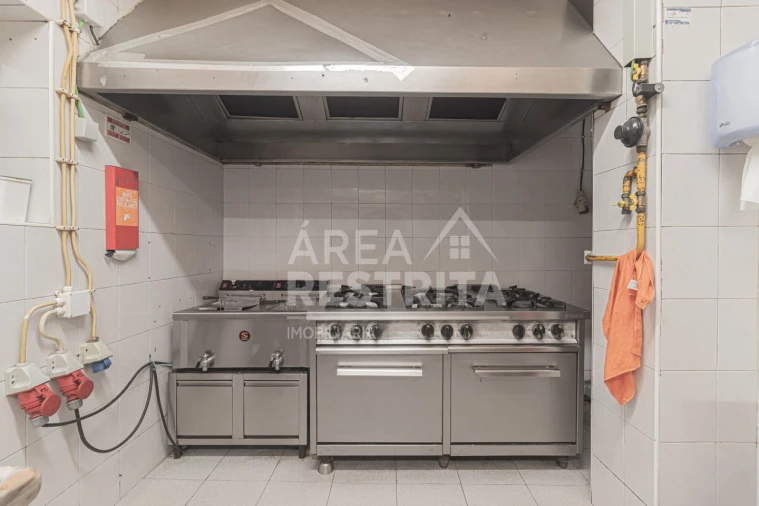 Negócio para Venda em Costa da Caparica Foto 23