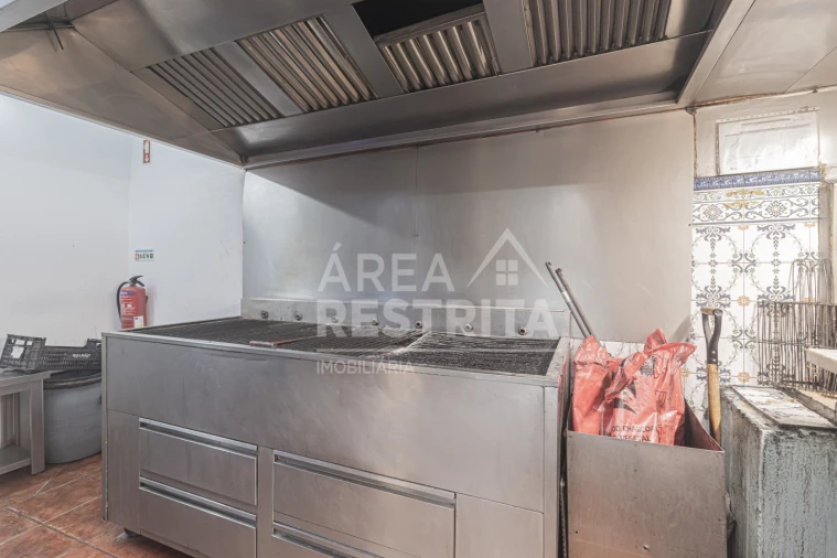 Negócio para Venda em Costa da Caparica Foto 25