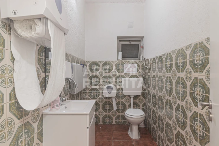 Negócio para Venda em Costa da Caparica Foto 36