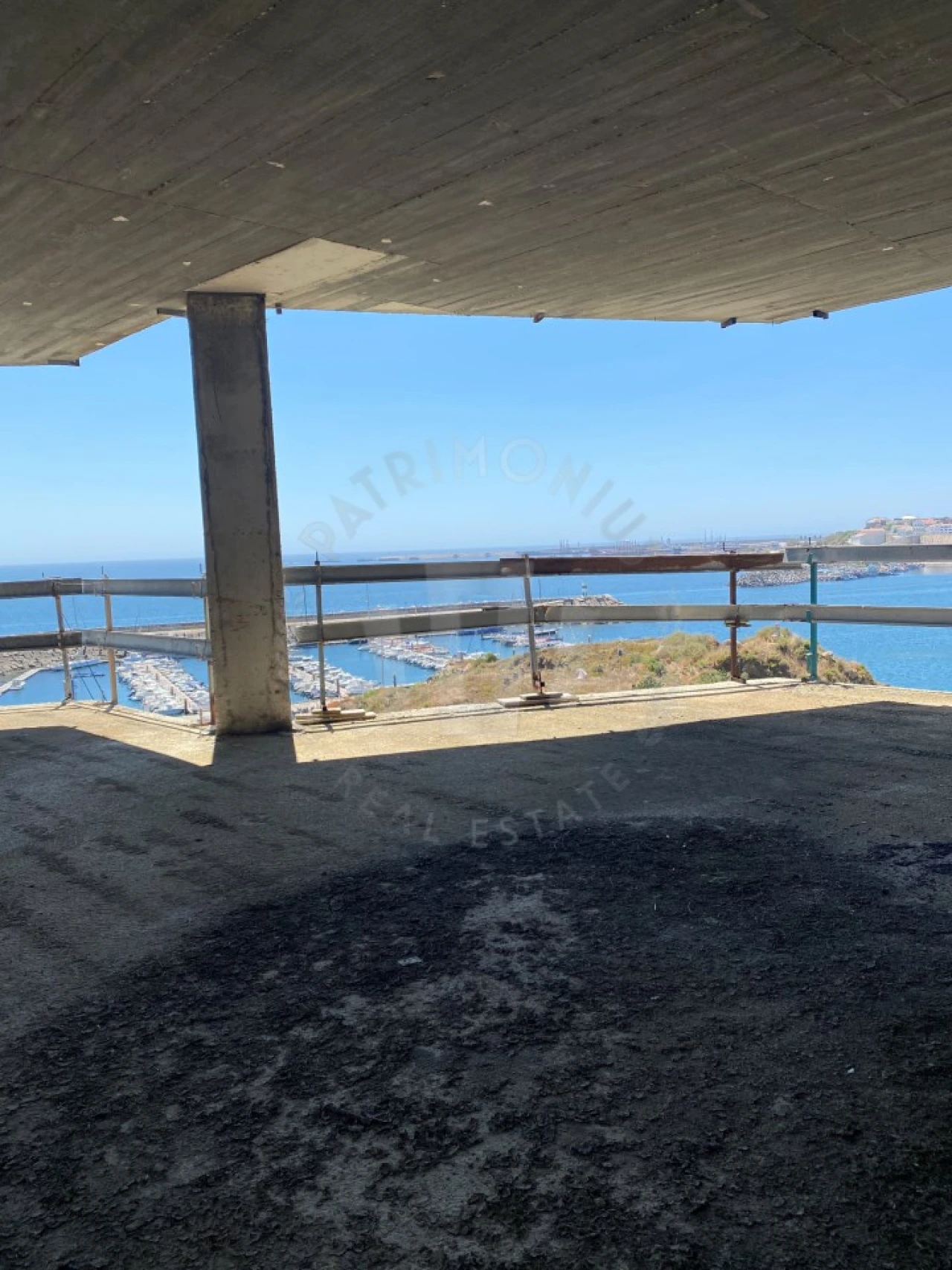 Moradia T5 para Venda em Sines Foto 12