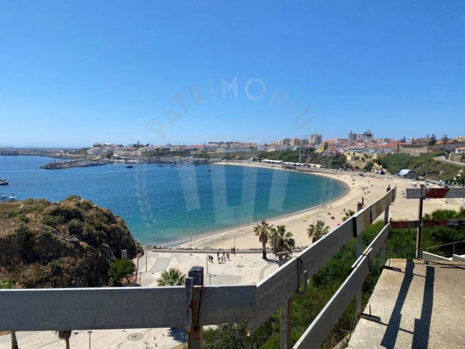 Moradia T5 para Venda em Sines Foto 23