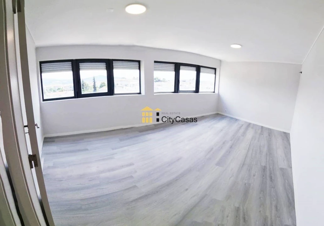 Apartamento T4 para Venda em São Vicente (Braga) Foto 18