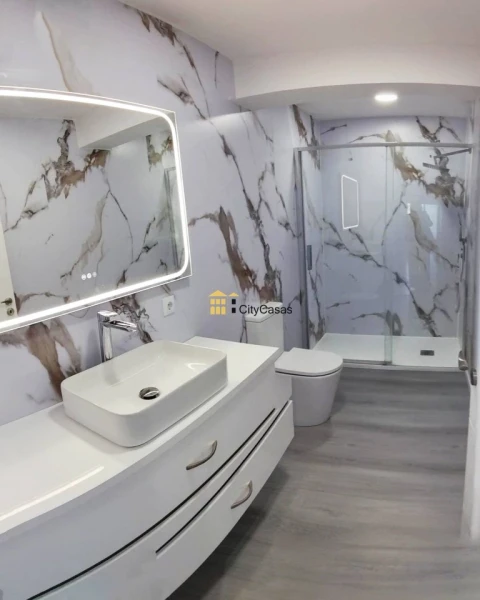 Apartamento T4 para Venda em São Vicente (Braga)