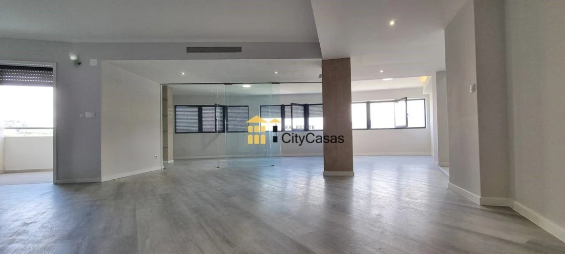Apartamento T4 para Venda em São Vicente (Braga) Foto 4